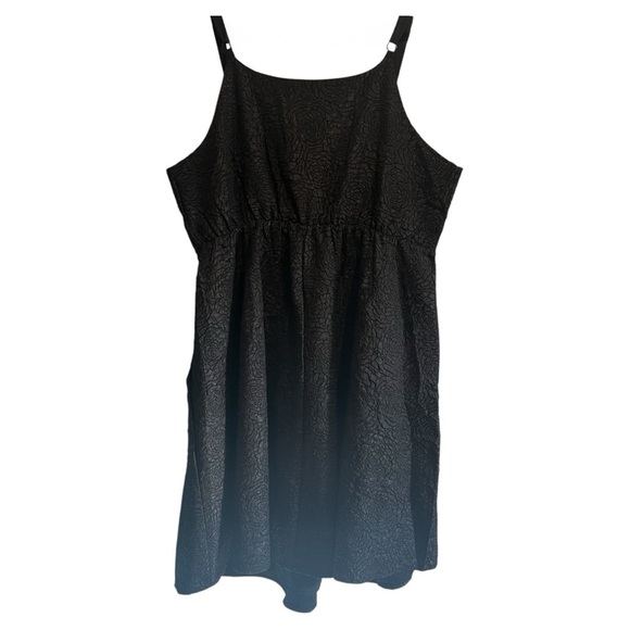 Bloomchic Black A-line Rosette Spaghetti Strap Dress Size 14-16 - Picture 4 of 5